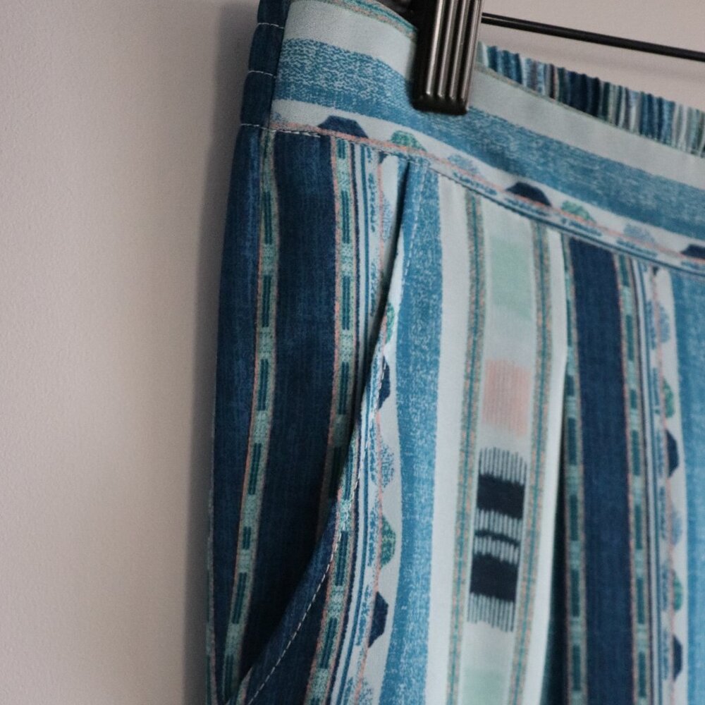 BCBG MaxAzria Cedric Ikat Vertical Striped Crop High Rise Summer Trouser Pants M - Picture 7 of 12